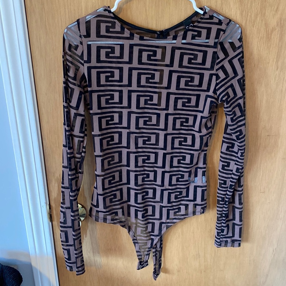 Windsor see through body suit size M perfect for fall brown